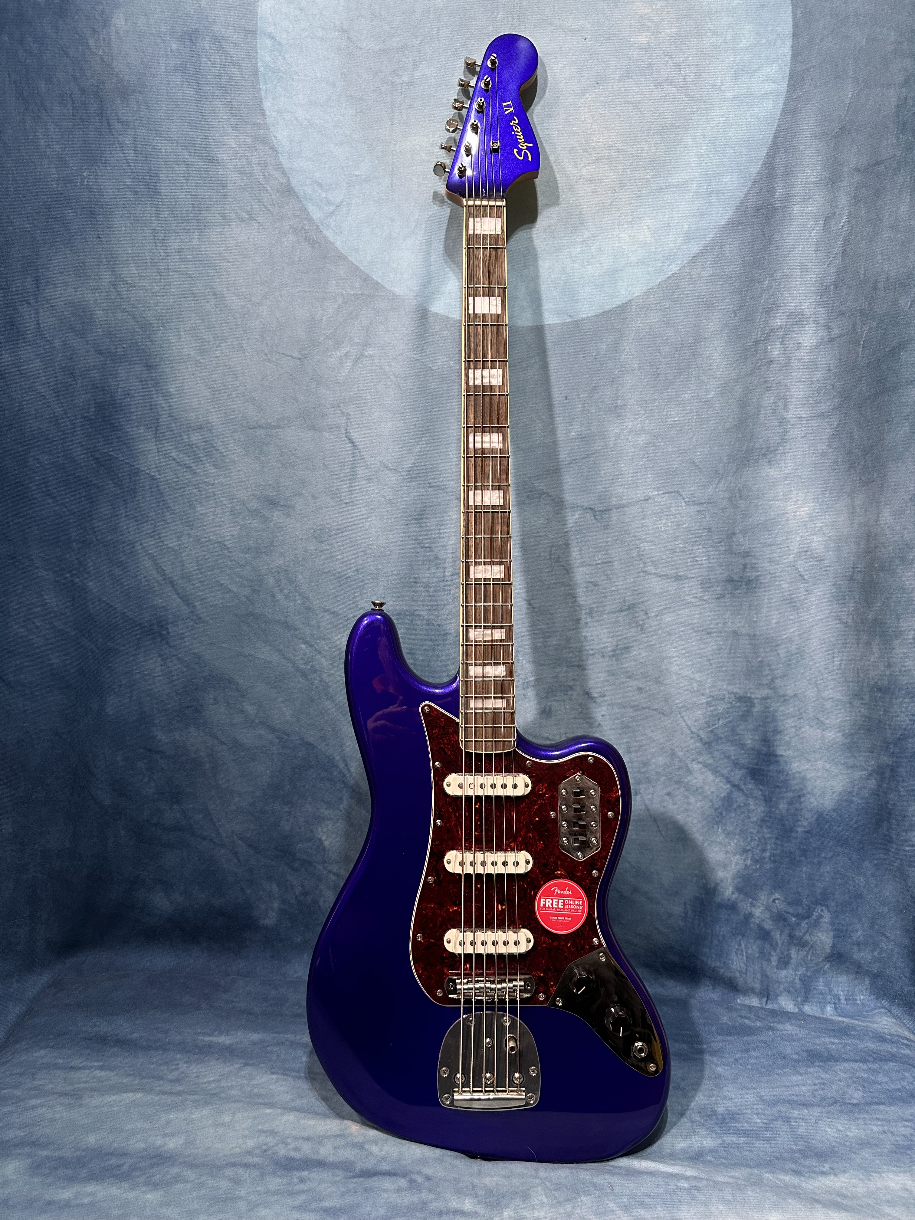 Squier FSR CV Bass VI - RAGDOLL GUITARS