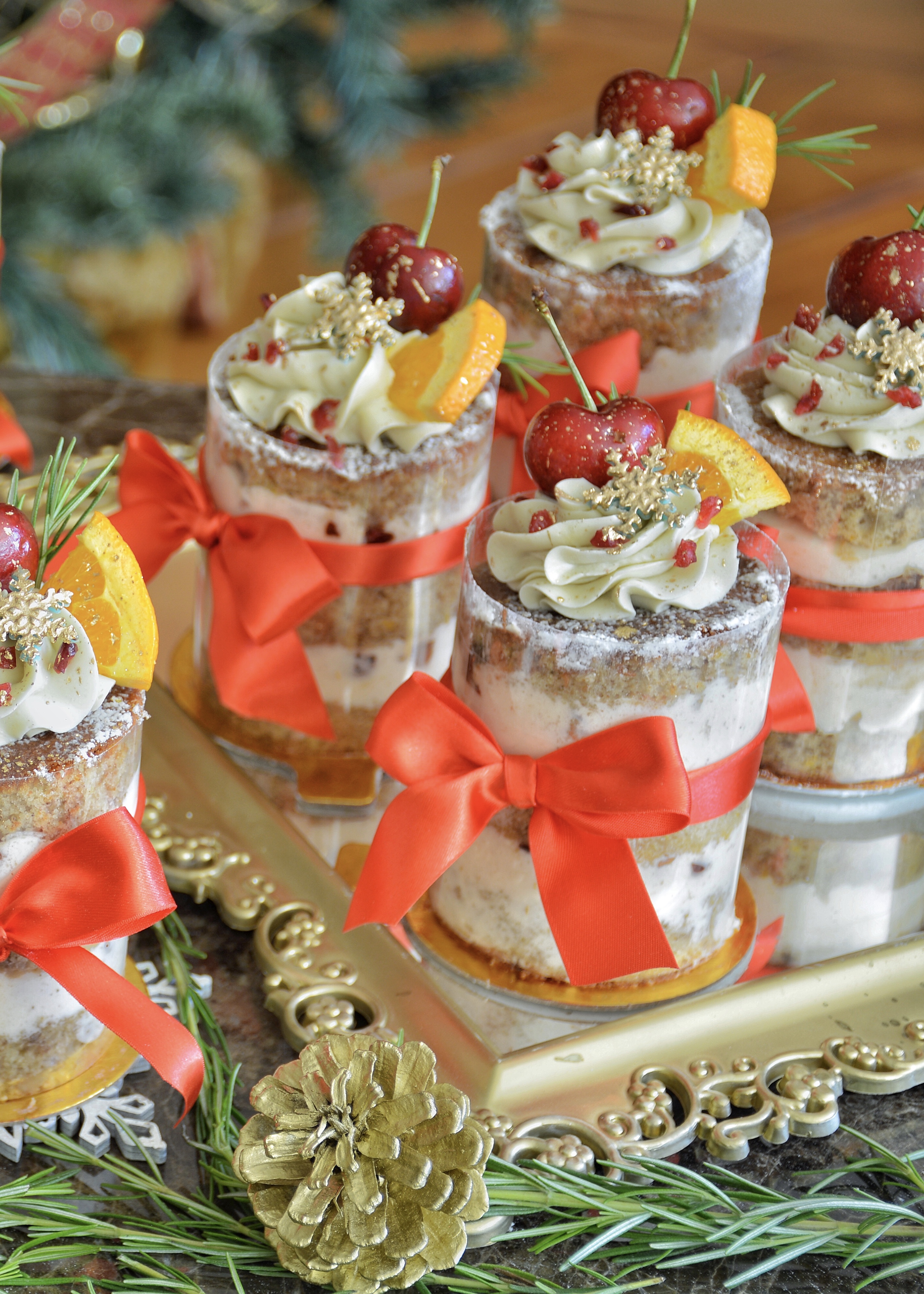 Mini Christmas Cakes - gift!